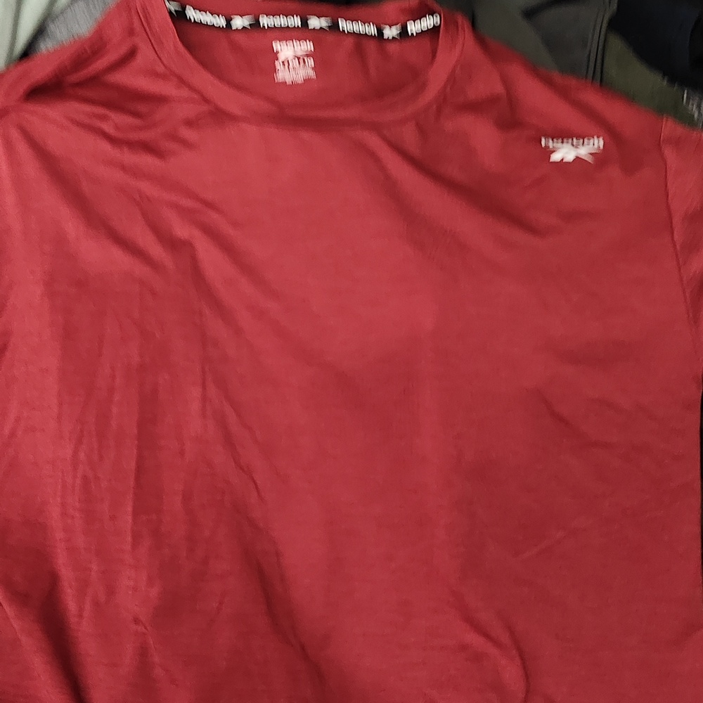 Reebok active tee size extra large